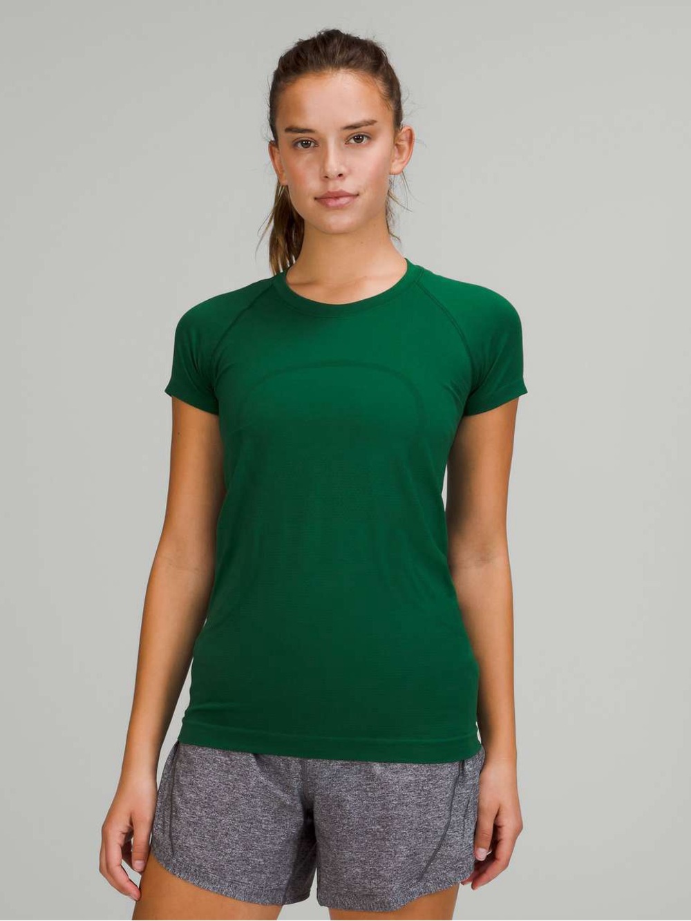 Lululemon Swiftly Tech Short Sleeve Shirt 2.0 in Everglade Green Women’s Size 14